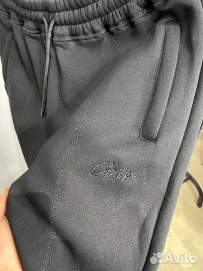 Спортивные штаны corteiz на флисе