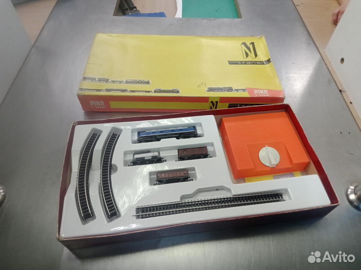 Электрический товарный поезд, игрушка