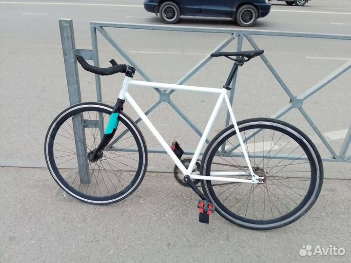 Велосипед шоссейник