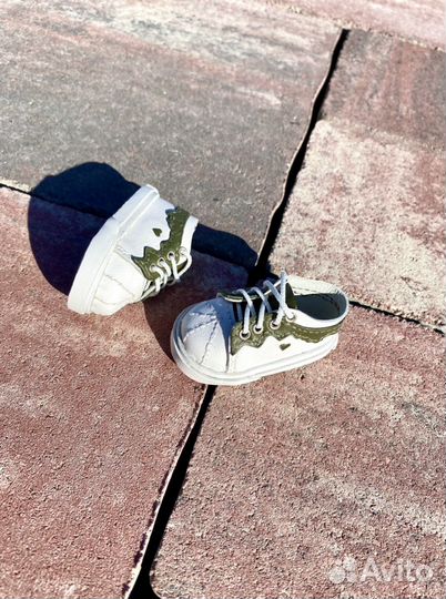 Кеды для Руби Рэд