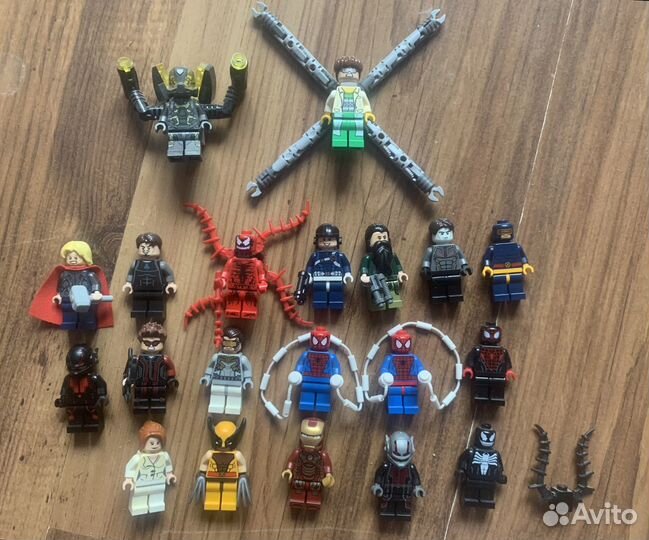 Фигурки Lego Marvel DC