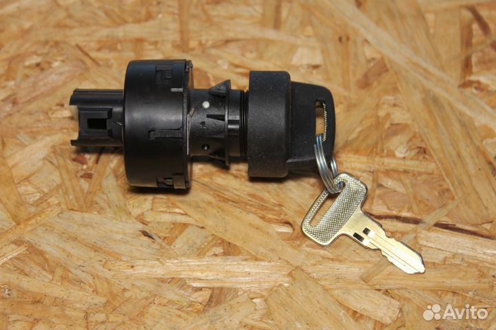 Замок зажигания квадроцикла Arctic-Cat 0430-090