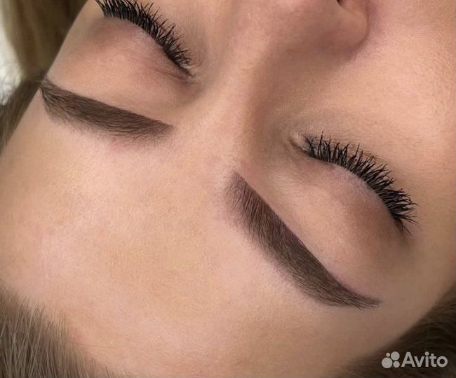 Татуаж бровей