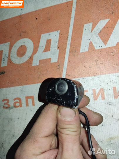 Камера заднего вида Mitsubishi Outlander 2 2006