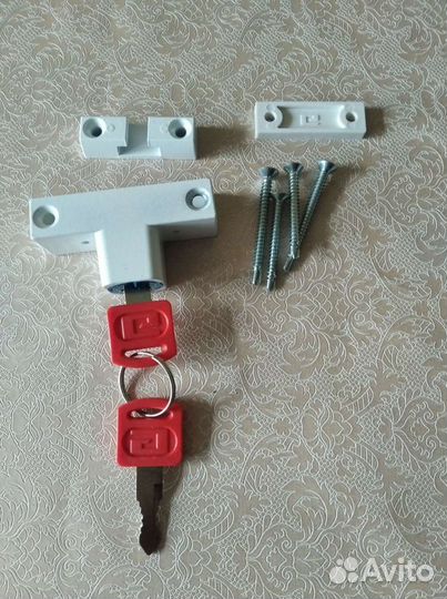 Детский замок на окна