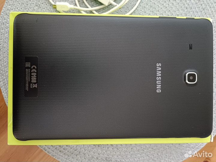 Планшет Samsung galaxy tab E