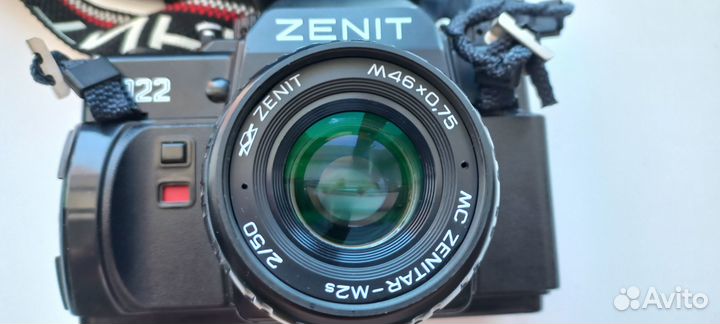 Пленочный фотоаппарат Зенит 122