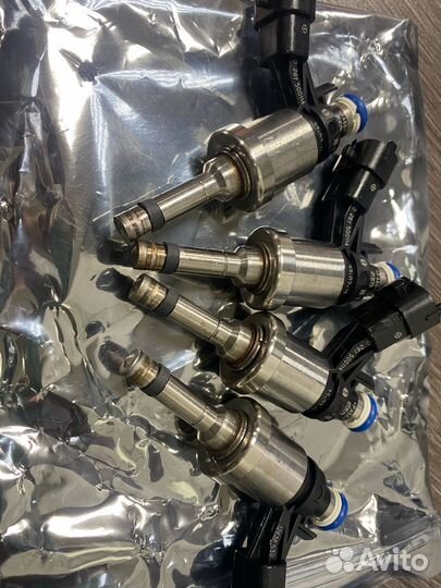 Форсунка General Motors 12669384 12638530