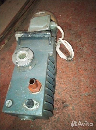 Насос вакуумный 2нвр-5дм