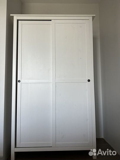 Шкаф IKEA hemnes