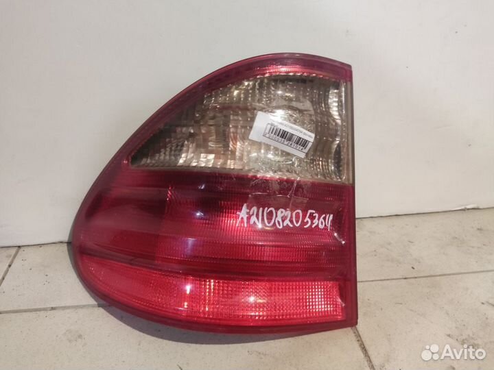 Фонарь Mercedes a210 a2108205364