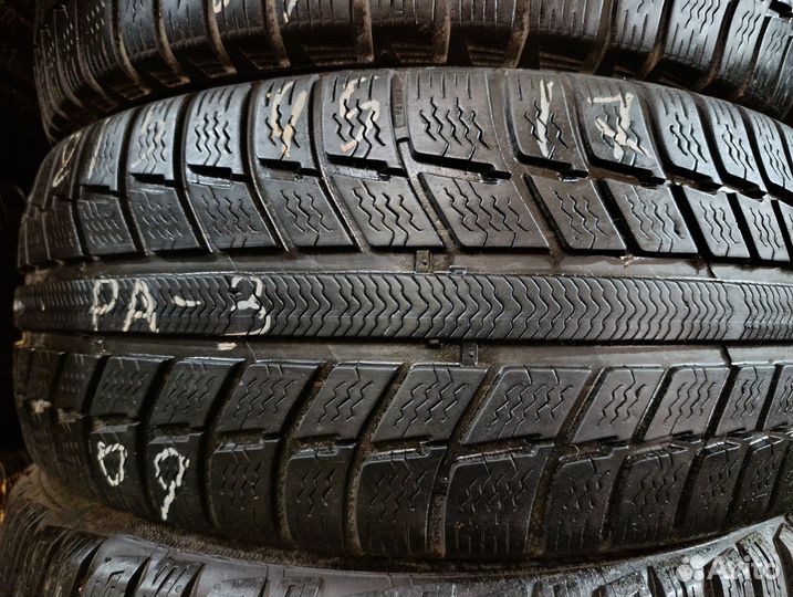 Michelin Primacy Alpin PA3 215/45 R17
