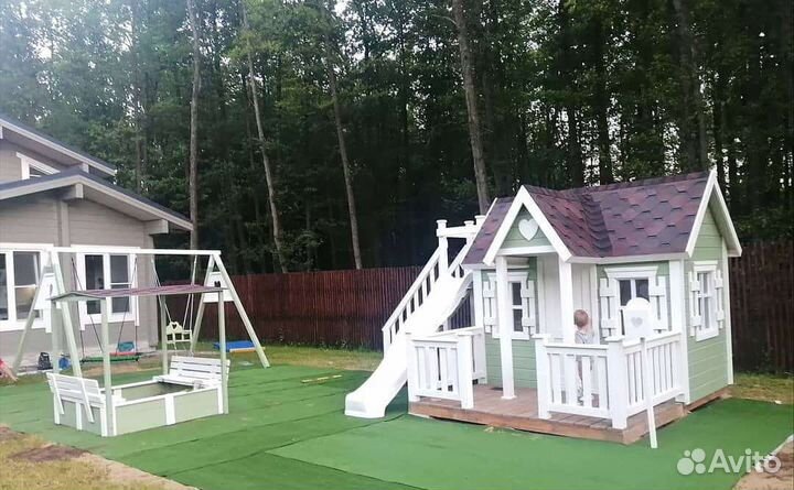 Детский игровой домик из дерева