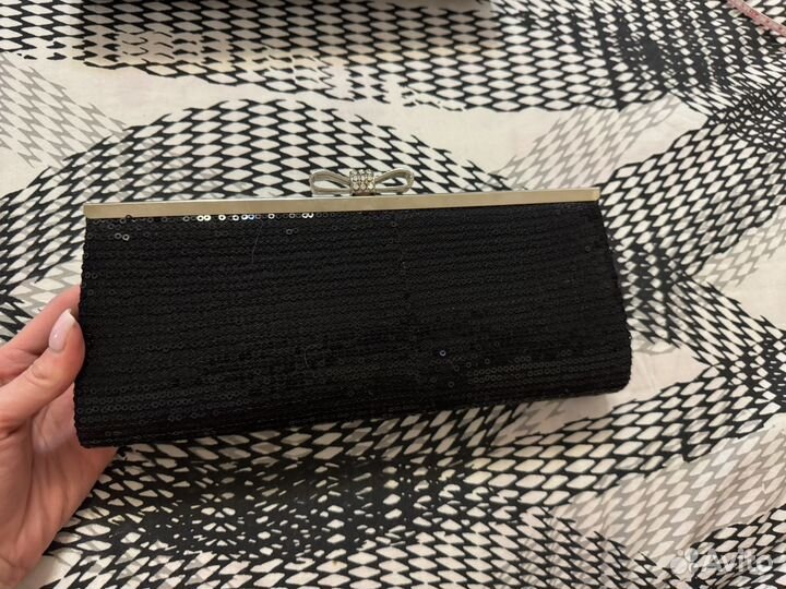 Клатч с пайетками