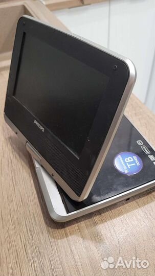 Портативный DVD-TV проигрыватель philips