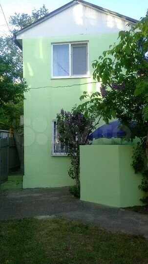 Комната 25 м² в 2-к., 1/2 эт.