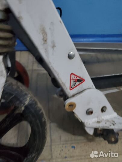 Самокат детский со светящимися колесами