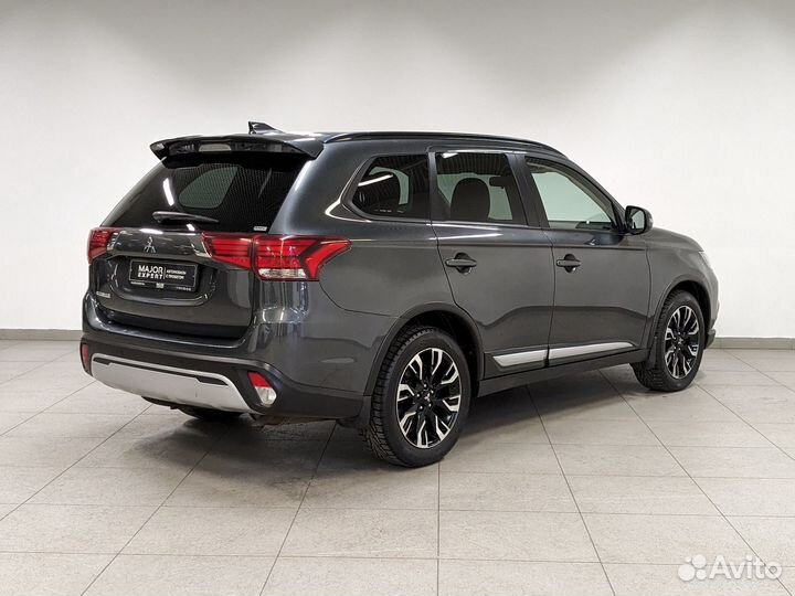 Mitsubishi Outlander 2.4 CVT, 2021, 70 583 км