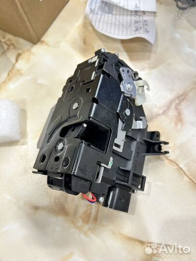 Замок дверной Audi A6 C5