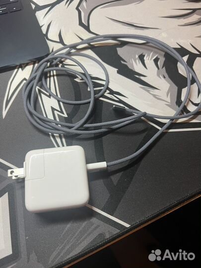 Macbook air m3 8 256