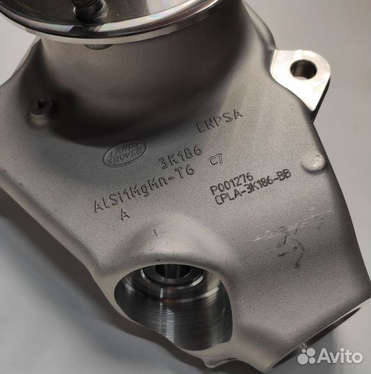 Кулак поворотный LR146343 Land Rover