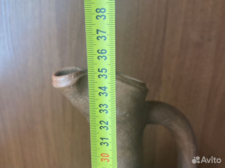 Глиняный кувшин