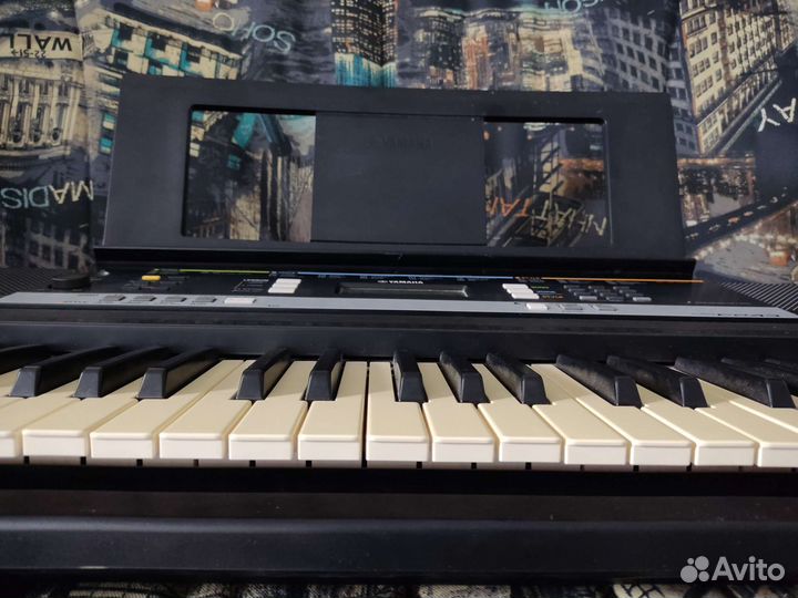 Синтезатор yamaha psr-e243