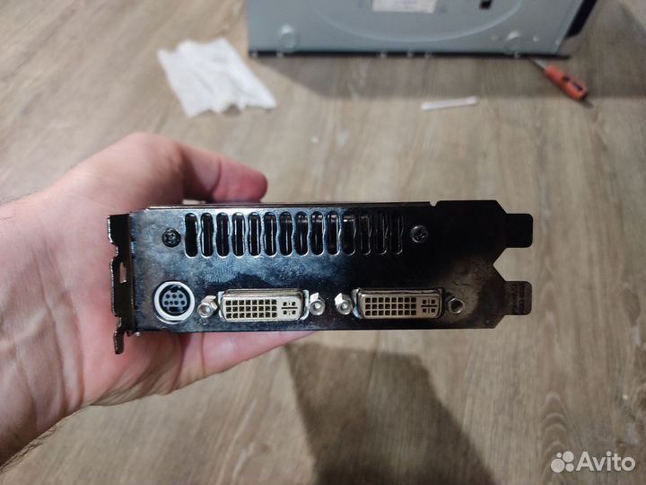 Видеокарта GeForce 8800GTS