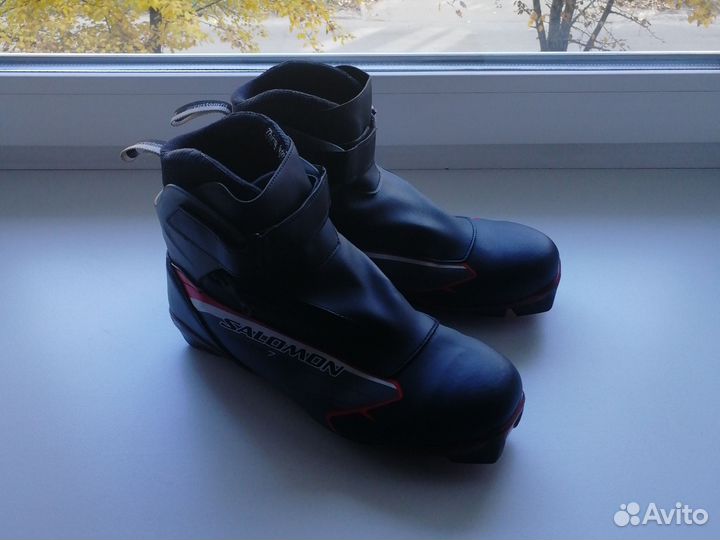 Лыжные ботинки salomon sns pilot