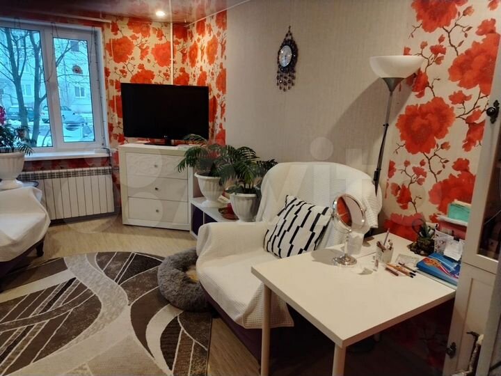 3-к. квартира, 69,3 м², 1/10 эт.