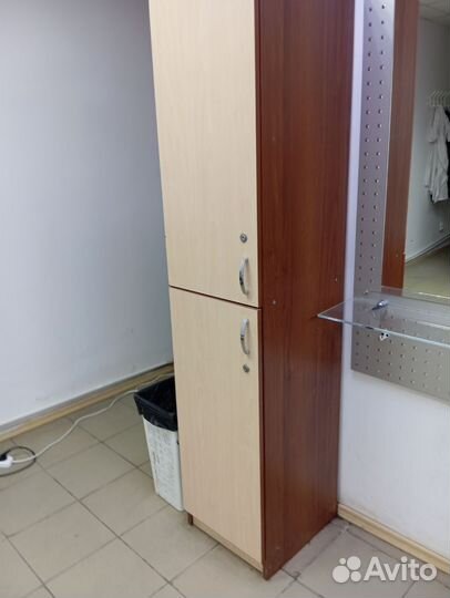 Парикмахерское кресло бу