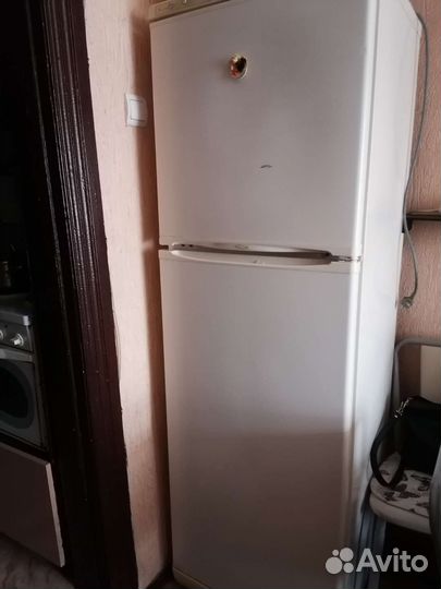 Холодильник бу Стинол no frost