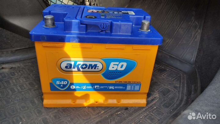 Аккумулятор новый akom 60 Ah обратной полярности