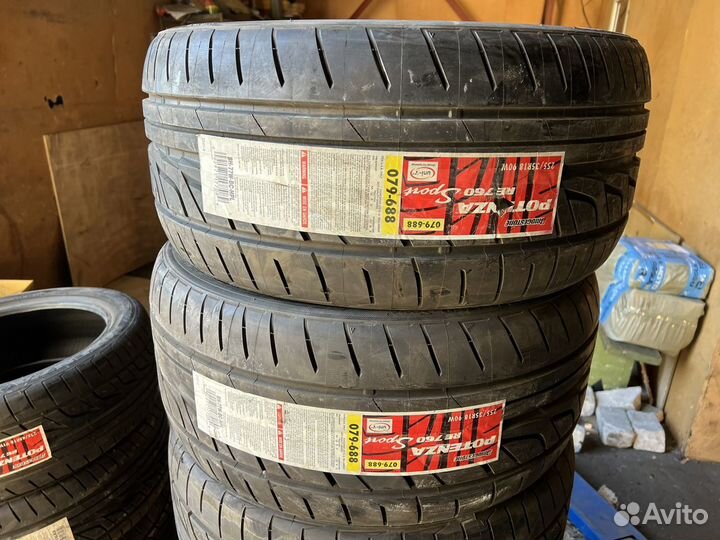 Bridgestone Potenza RE760 Sport 225/40 R18 и 255/35 R18