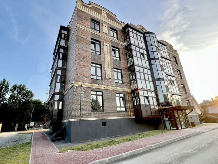 3-к. квартира, 83 м², 4/4 эт.