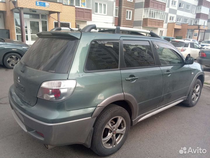 Mitsubishi Outlander 2.4 AT, 2005, 207 902 км