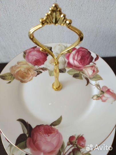 Менажница двухярусная фарфор