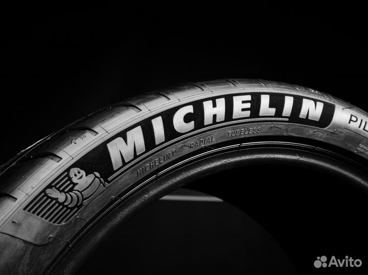 Michelin Pilot Sport 4 Acoustic 275/35 R21 и 315/30 R21 110Y