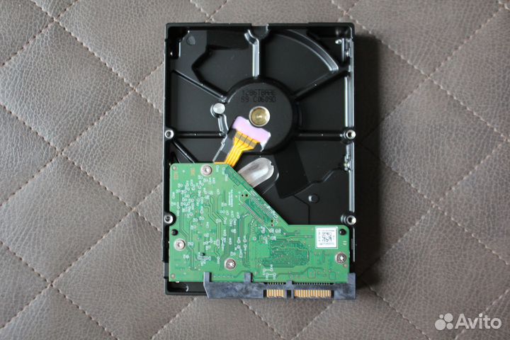 Жесткий диск 500гб сата wd стучит, не определяется