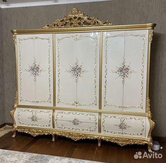 Сборщик мебели