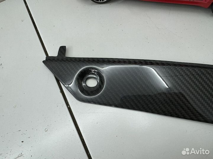 Накладка глушителя (карбон) Yamaha YZF-R1 2015+