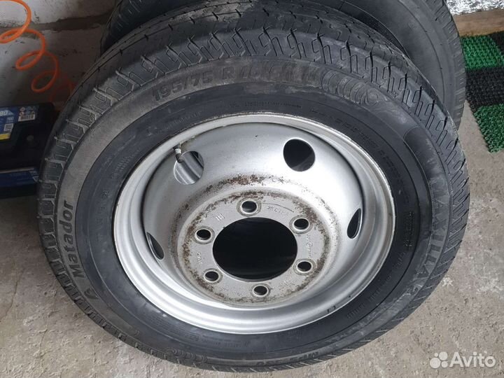 Matador MPS 330 Maxilla 2 195/75 R16C 107R