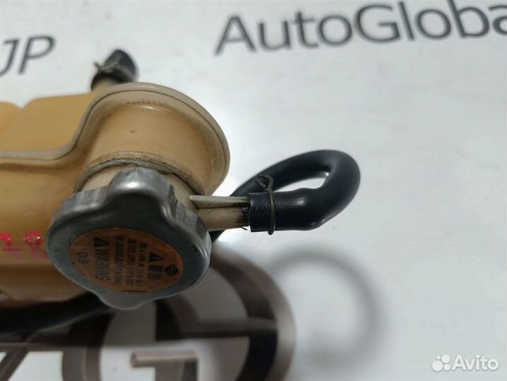 Бачок расширительный Nissan Safari WTY61 ZD30ddti