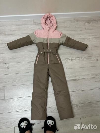 Зимний комбинезон для девочки