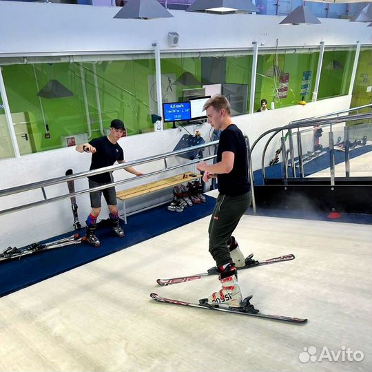 Тренировка на горнолыжном тренажёре proleski