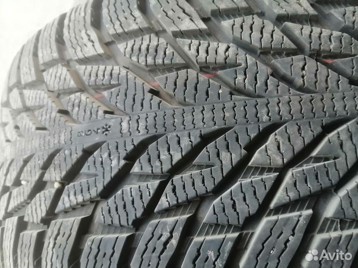 Nokian Tyres Hakkapeliitta R3 SUV 255/45 R20 105T