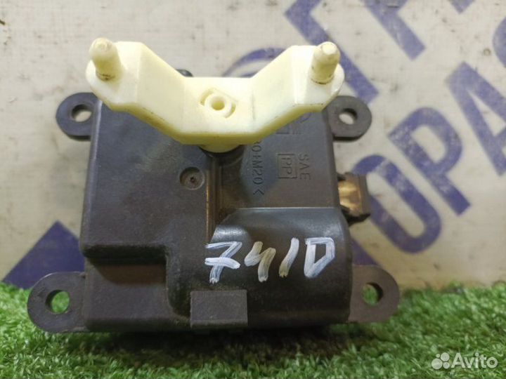 Сервопривод заслонки печки Nissan Primera P12