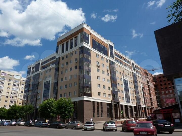 4-к. квартира, 170 м², 4/9 эт.