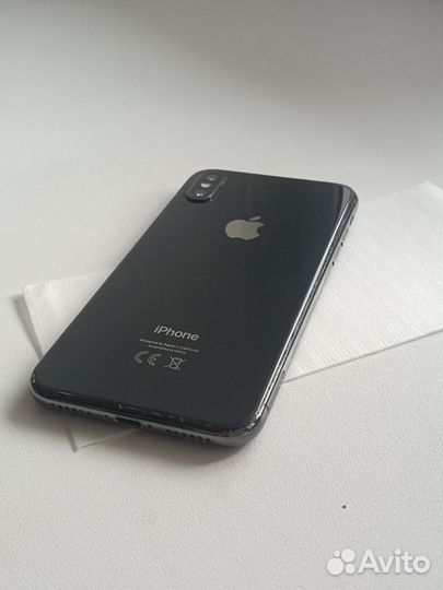 iPhone X, 64 ГБ