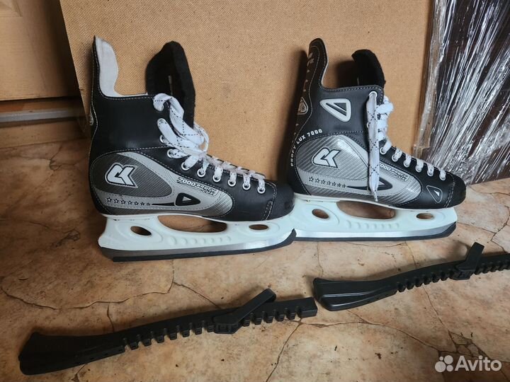 Коньки хоккейные 43 размер Profy Lux